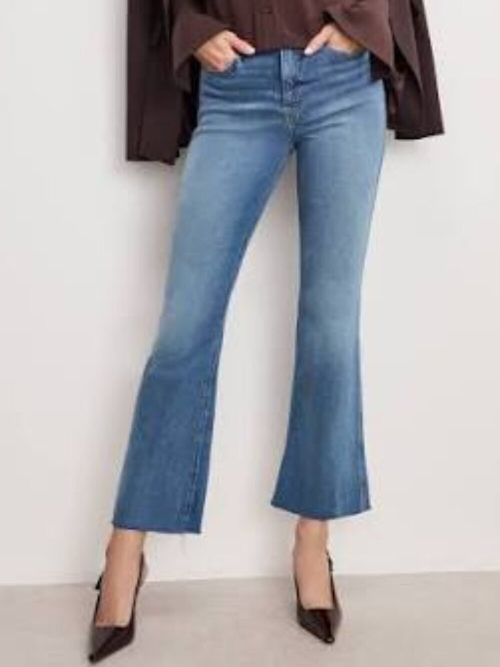 NEW NWT! GOOD AMERICAN GOOD STANDARD KICK FLARE JEANS SOFT STRETCH RAW HEM 10/30